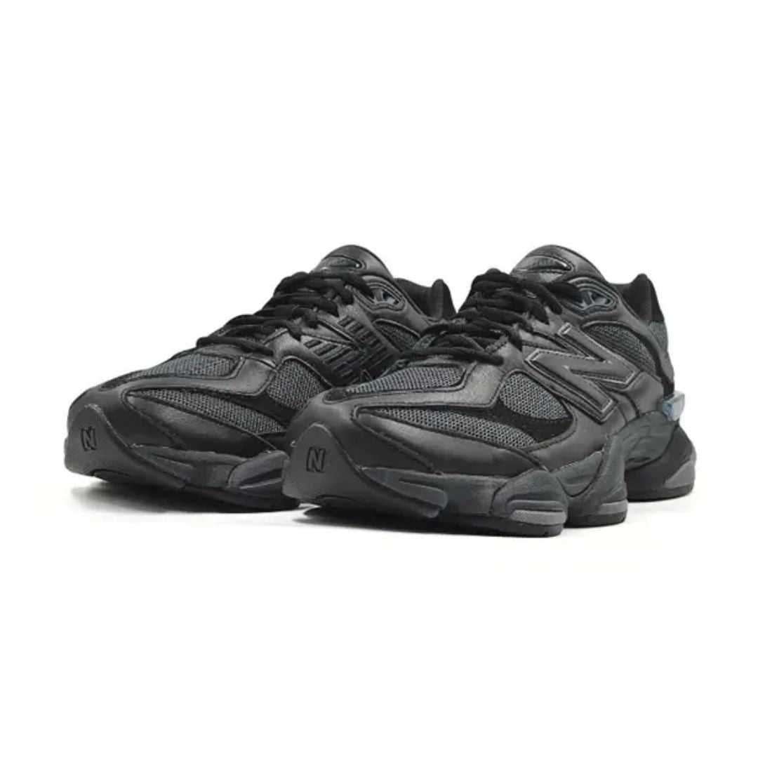 New Balance 9060 Triple Black