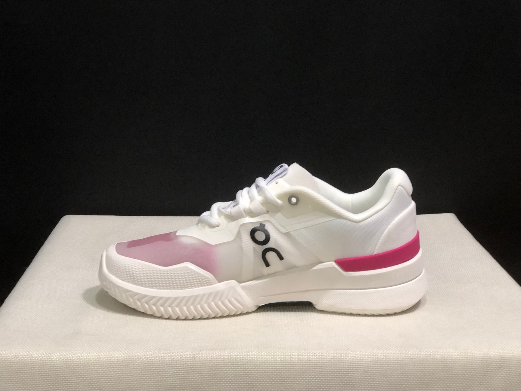 ON THE ROGER PRO 2 BRANCO/ROSA
